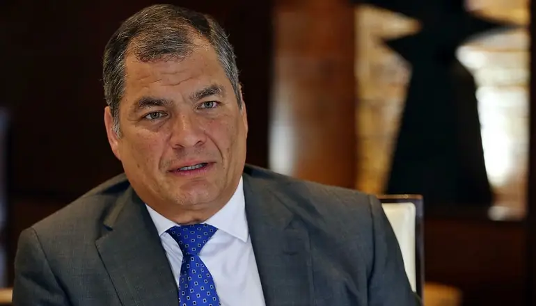 Rafael Correa: “Ganar las elecciones en América Latina no es ganar el poder porque se tiene un poder muy limitado”