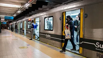 Paro de subtes: el miércoles no circulará la línea D y E por la noche Paro de subtes: el miércoles no circulará la línea D y E por la noche