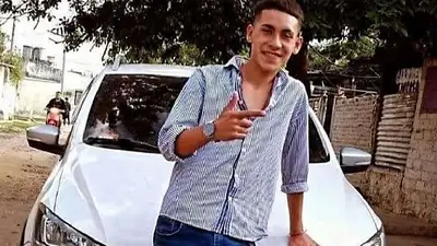 Encuentran el cuerpo de Lautaro Rose en el río tras un ataque policial Encuentran el cuerpo de Lautaro Rose en el río tras un ataque policial