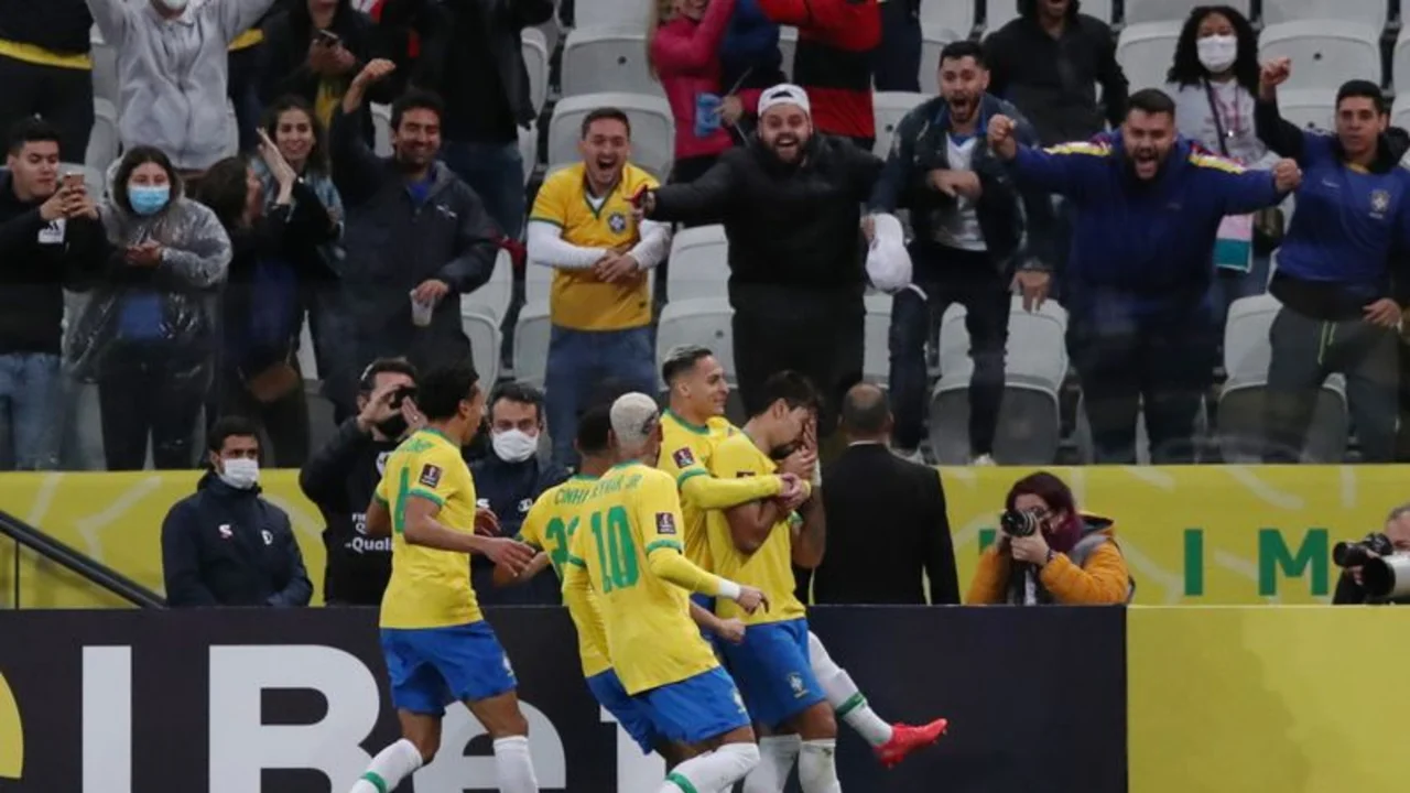 Alisson celebra la clasificación de Brasil a Qatar y su partido 50 con la selección