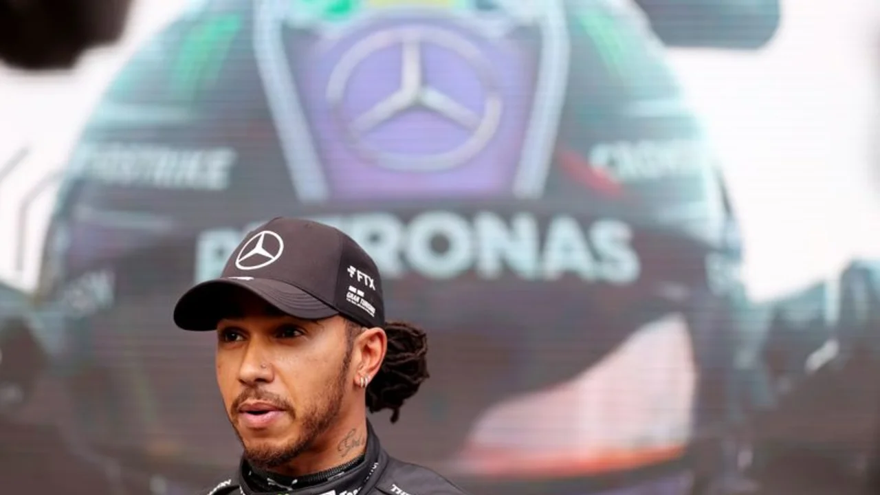 Hamilton, el más rápido para la carrera de velocidad en Interlagos