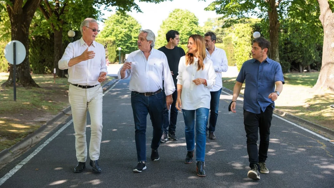 Alberto Fernández recibió a dirigentes  y candidatos del Frente de Todos