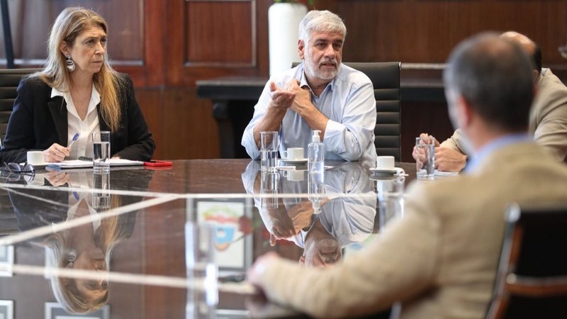 Roberto Feletti y Débora Giorgi