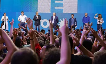 La derecha se quedó con ganas de cargarse al Gobierno | El editorial de r. navarro 