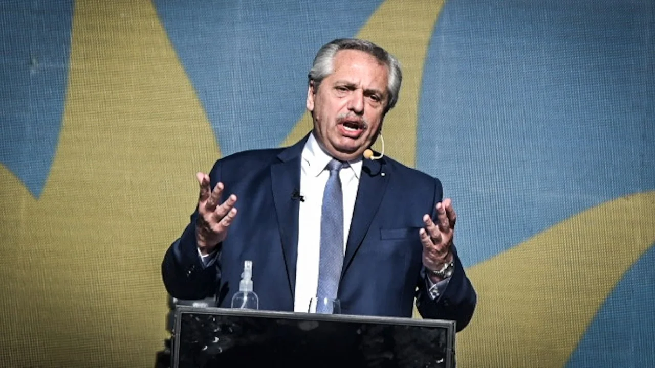 Alberto Fernández