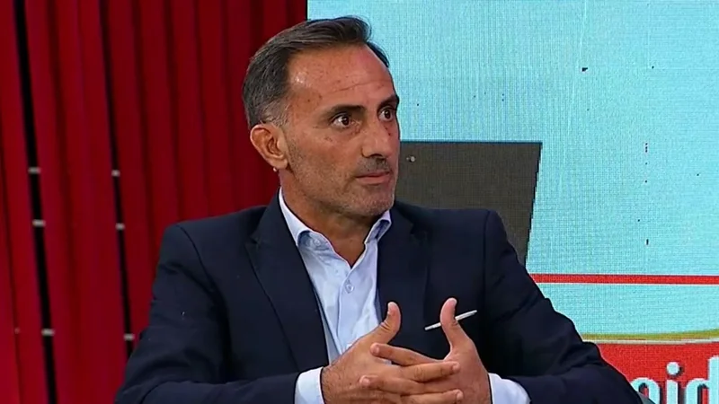 Latorre criticó a importante DT de selección: "Ciclo agotado"