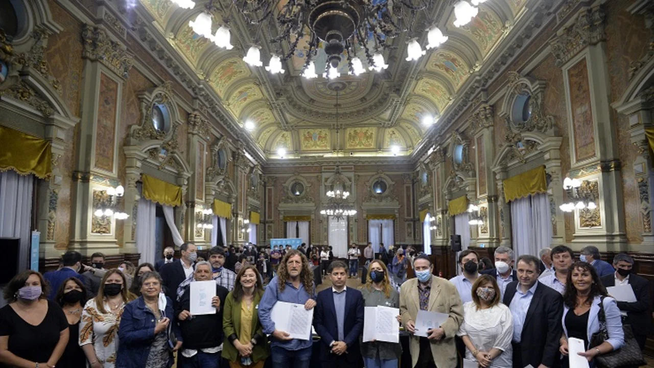 Más de 20 mil trabajadores pasaron a planta permanente desde diciembre 2019