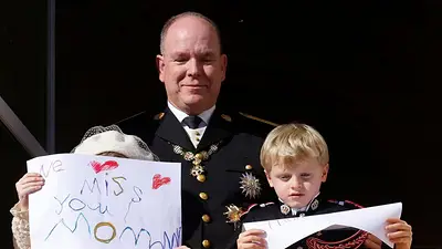 "Te extrañamos, mami": hijos de princesa de Mónaco envían mensaje de amor a su madre ausente "Te extrañamos, mami": hijos de princesa de Mónaco envían mensaje de amor a su madre ausente