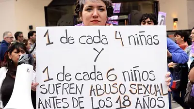 Piden al Senado tratar una ley contra el abuso sexual a menores antes de diciembre Piden al Senado tratar una ley contra el abuso sexual a menores antes de diciembre