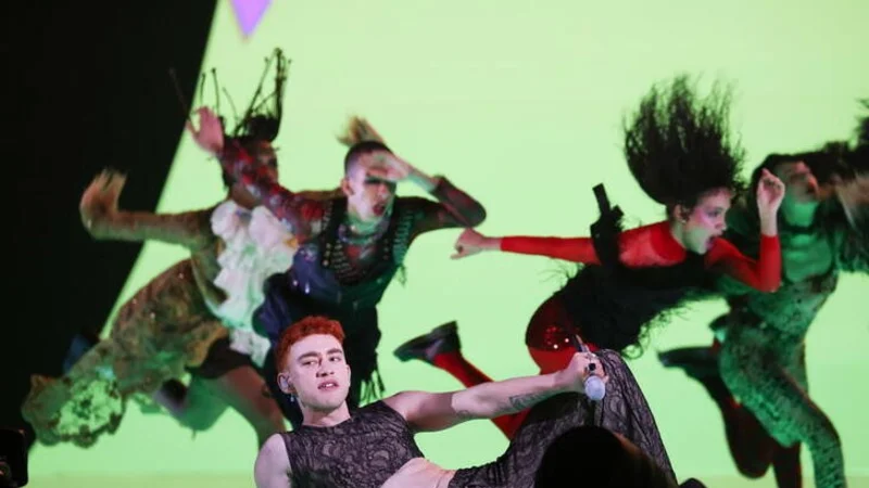 Los BRIT Awards presentarán categorías de género neutro en edición de 2022