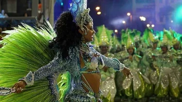 Más de 70 ciudades de Brasil suspenden el carnaval por temor a un rebrote de la pandemia