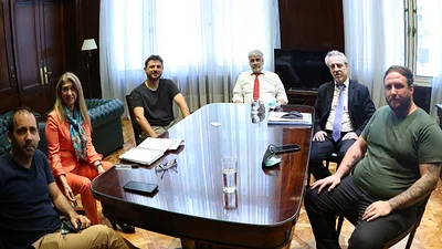 Feletti se reunió con Grabois y legisladores del Frente de Todos con foco en el control de precios Feletti se reunió con Grabois y legisladores del Frente de Todos con foco en el control de precios