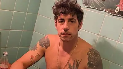 Esteban Lamothe Esteban Lamothe