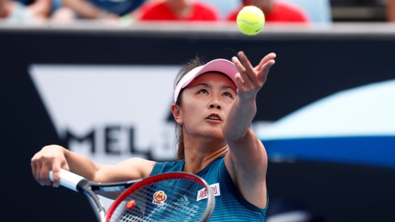 La UE pide a China que muestre pruebas del estado de tenista Peng Shuai