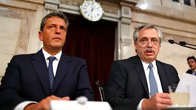 Alberto Fernández y Massa se reunieron para repasar la agenda económica de diciembre Alberto Fernández y Massa se reunieron para repasar la agenda económica de diciembre