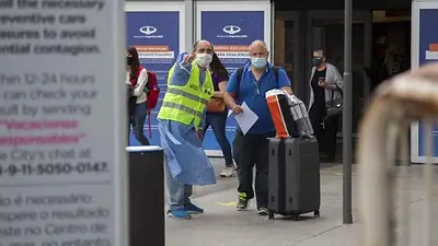 La OMS recomienda a mayores de 60 postergar viajes al exterior por el COVID-19 La OMS recomienda a mayores de 60 postergar viajes al exterior por el COVID-19