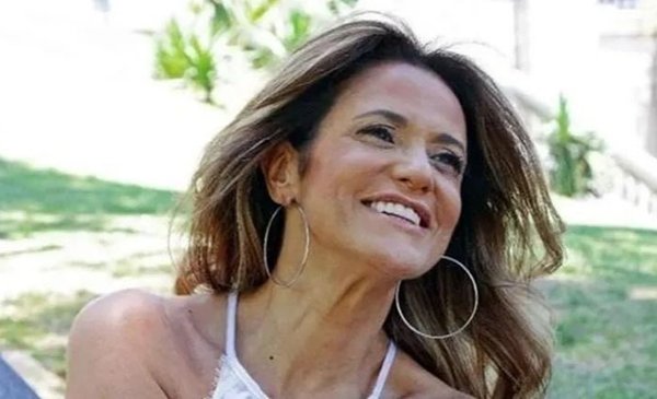 Romance Retro María Fernanda Callejón Está De Novia Con Un Reconocido Exfutbolista El Destape 5254