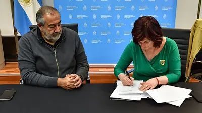Paritaria Sanidad 2022: el gremio de Daer cerró un aumento del 96% Paritaria Sanidad 2022: el gremio de Daer cerró un aumento del 96%