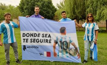 Eran desconocidos, pero se hicieron amigos para ir a Qatar: la historia de los mendocinos | Mundial qatar 2022