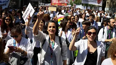 Paritaria 2022: trabajadores del Ministerio de Salud de CABA van al paro por aumento salarial Paritaria 2022: trabajadores del Ministerio de Salud de CABA van al paro por aumento salarial