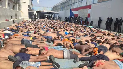 Crisis carcelaria en Ecuador: hubo dos nuevos muertos y seis policías heridos Crisis carcelaria en Ecuador: hubo dos nuevos muertos y seis policías heridos
