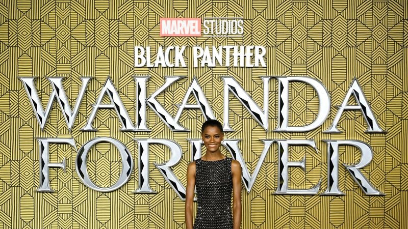 Las mujeres guían a Wakanda a través de la confusión en la secuela de "Black Panther"