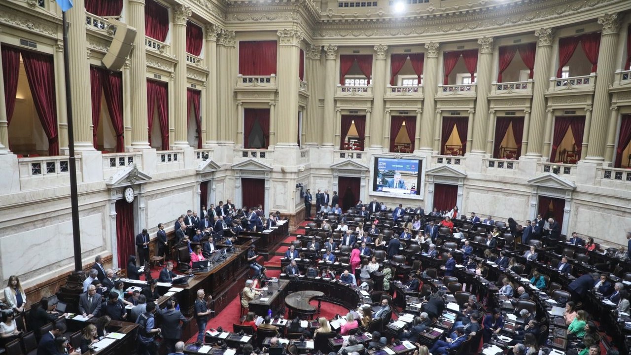 Por pedido del Frente de Todos, Diputados sesionará el miércoles un temario de consenso