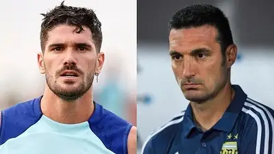 Rodrigo de Paul y Lionel Scaloni. Rodrigo de Paul y Lionel Scaloni.