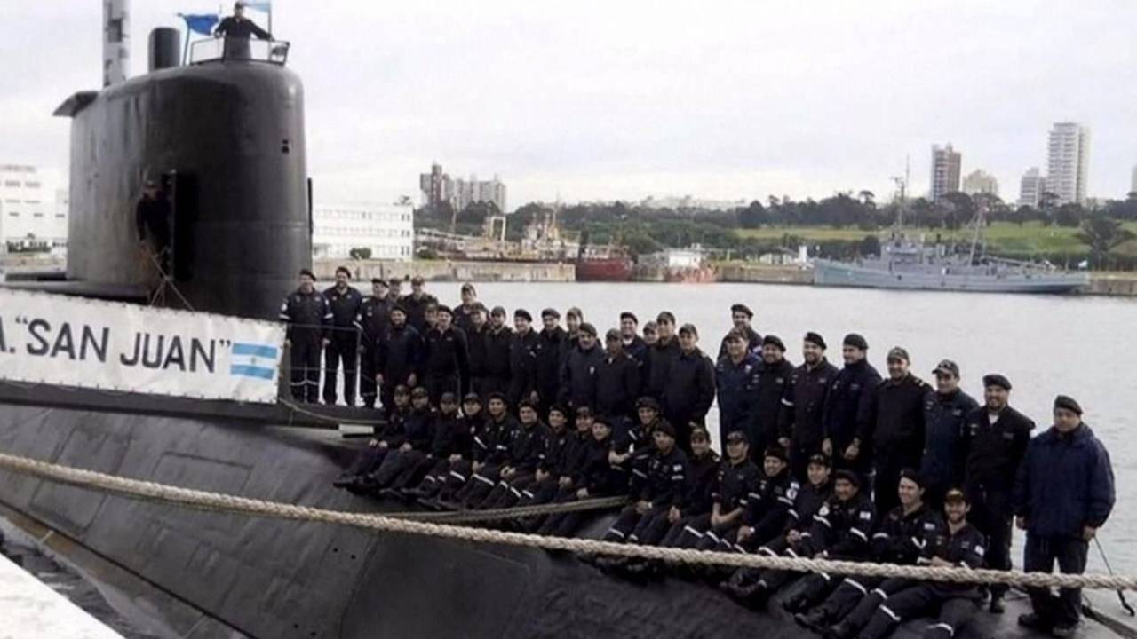 Espionaje al ARA San Juan: recusan a juez que visitaba a Macri en la Quinta de Olivos