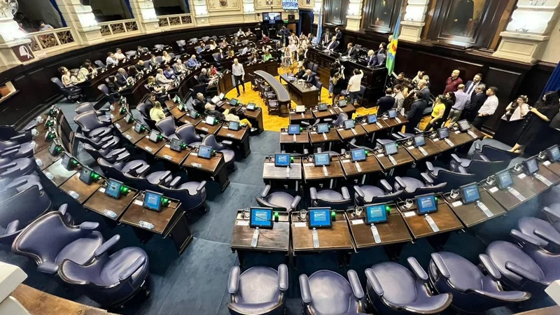 Elecciones 2023: cuántas bancas ponen en juego el Frente de Todos y Juntos en la Legislatura bonaerense 