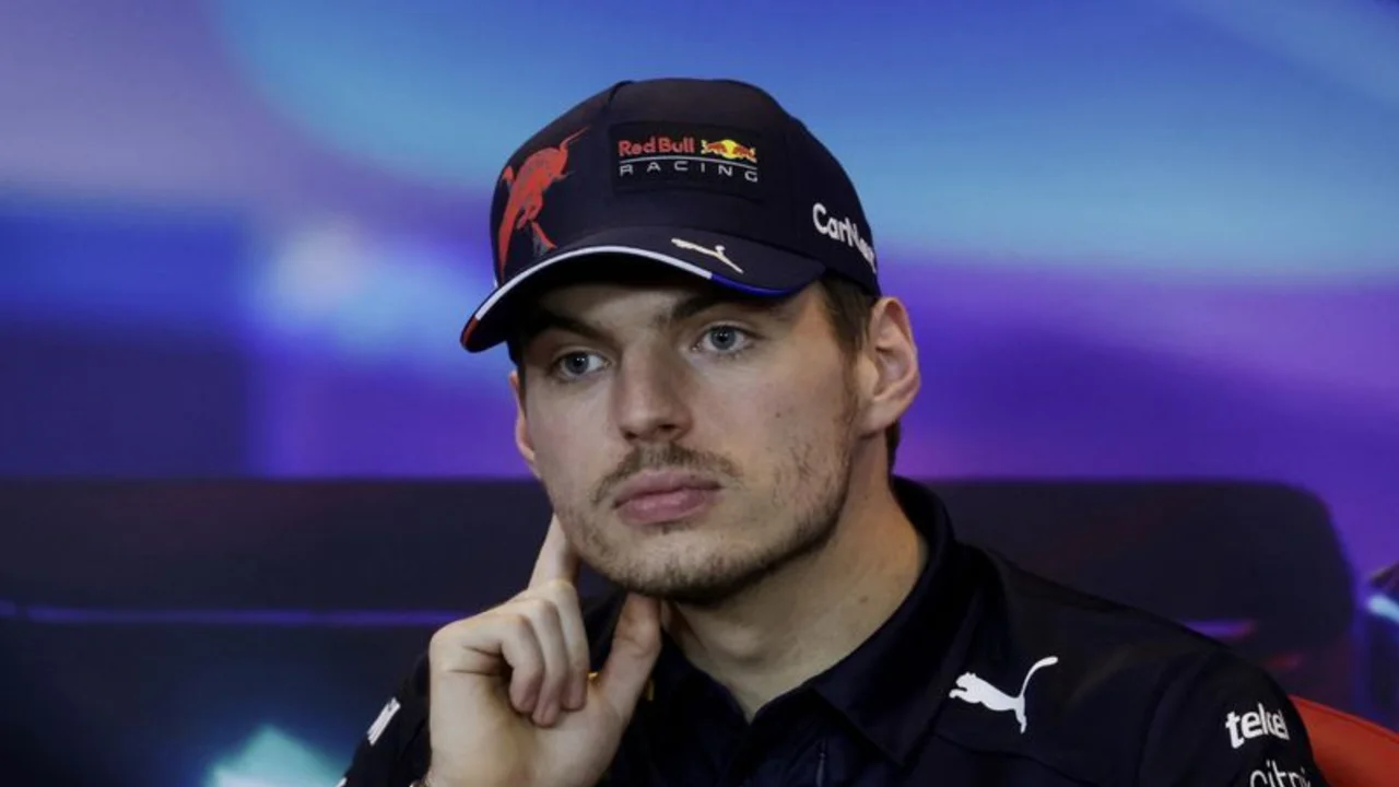 Verstappen culpa a los medios de hacerle quedar mal y denuncia los abusos por internet