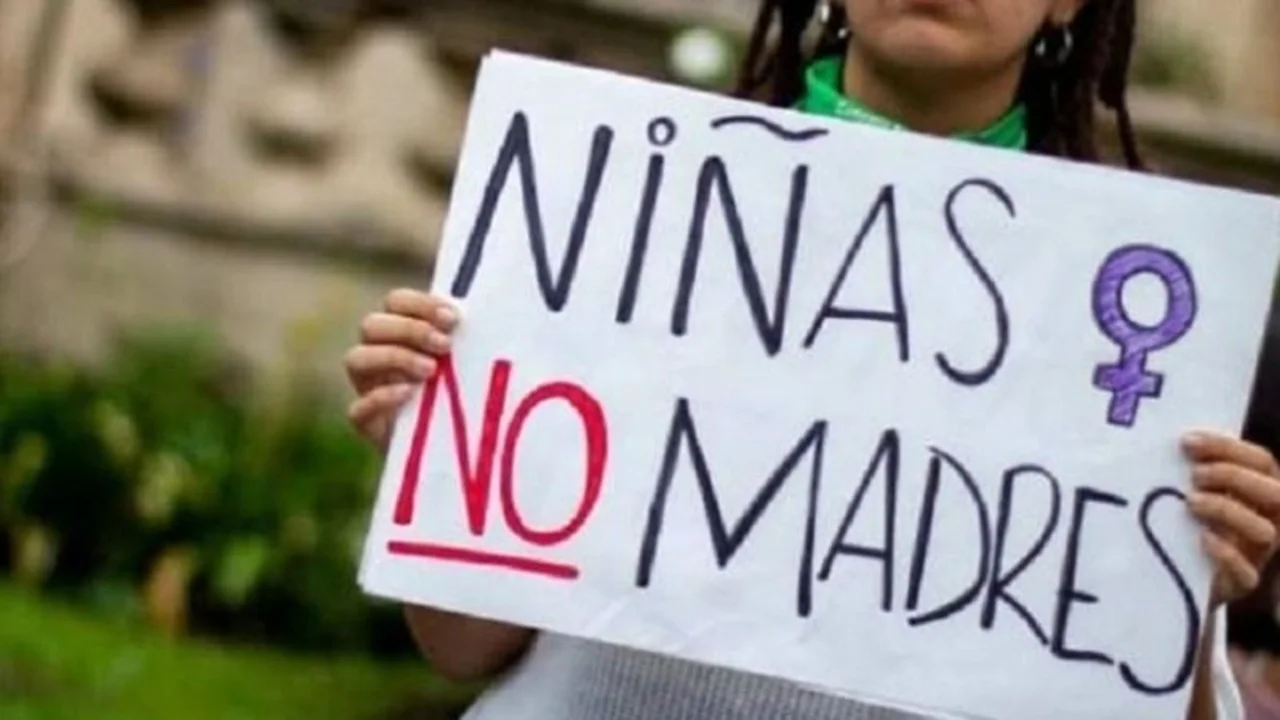 El Congreso de Perú rechazó despenalizar el aborto en casos de violación