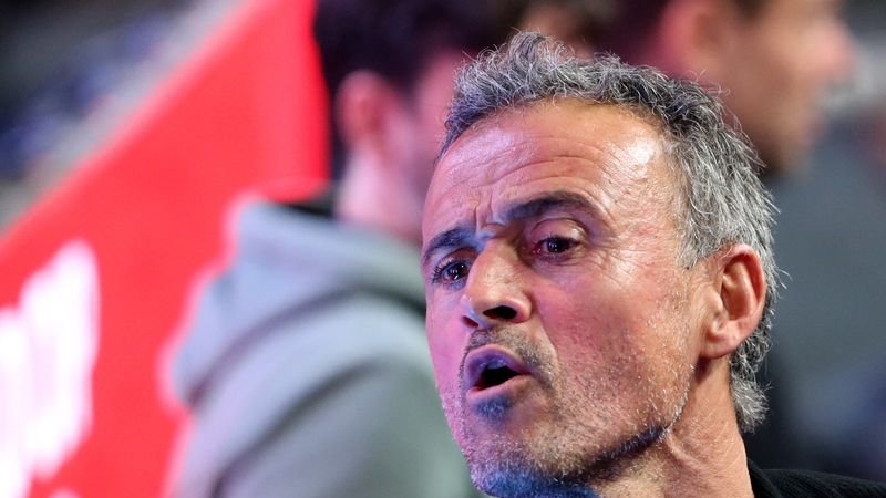 Messi o Suárez deberían ganar el Mundial si no es España, dice DT Luis Enrique