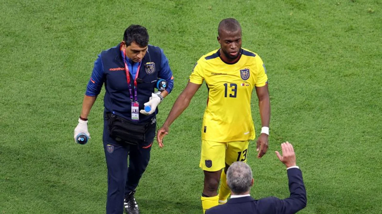Ecuatoriano Valencia estaría en condiciones de jugar contra Países Bajos