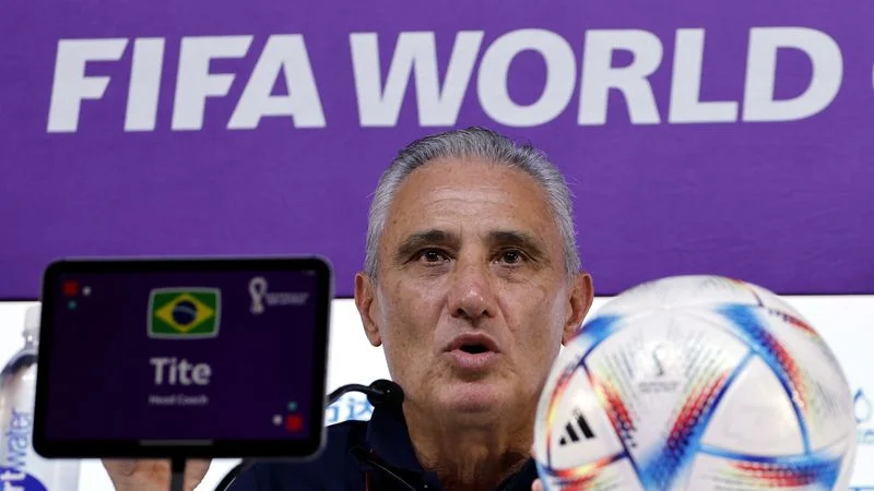 Lidiar con la presión debe ser algo natural para Brasil, dice DT Tite