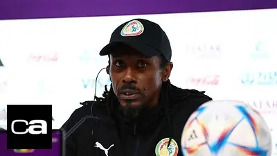El DT de Senegal tiene "confianza ciega" en el portero Mendy pese a errores en el debut El DT de Senegal tiene "confianza ciega" en el portero Mendy pese a errores en el debut