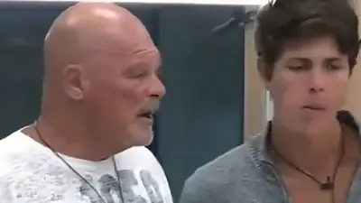 Pelea entre Walter Alfa y Marcos Ginocchio de Gran Hermano Pelea entre Walter Alfa y Marcos Ginocchio de Gran Hermano