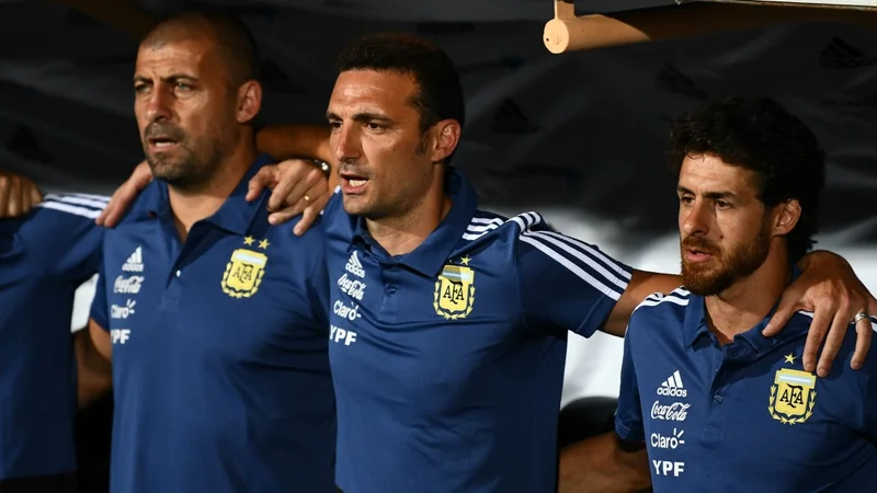 Scaloni metió mano y busca refrescar la memoria de la Selección Argentina