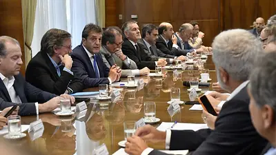 Sergio Massa, Marco Lavagna, Guillermo Michel, Carlos Castagneto, Miguel Pesce, Juan José Bahillo Sergio Massa, Marco Lavagna, Guillermo Michel, Carlos Castagneto, Miguel Pesce, Juan José Bahillo