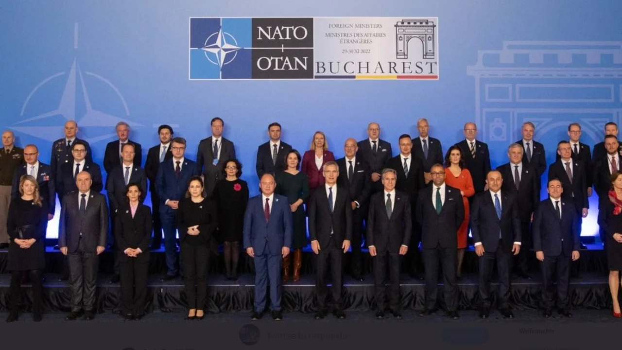 La OTAN se apresta a darle más ayuda a Ucrania