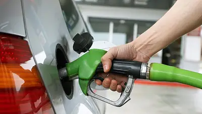El gobierno de la provincia multará a las estaciones de servicio que especulan con la venta del combustible El gobierno de la provincia multará a las estaciones de servicio que especulan con la venta del combustible