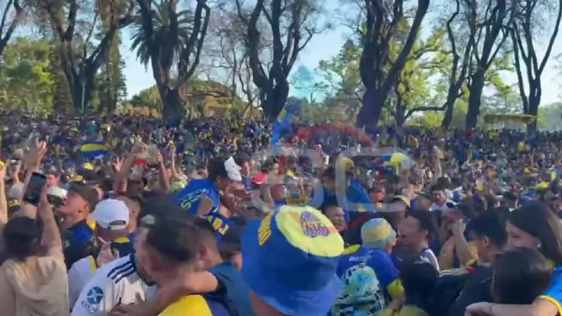Insólito: hinchas de Boca festejaron un gol que fue de Fluminense