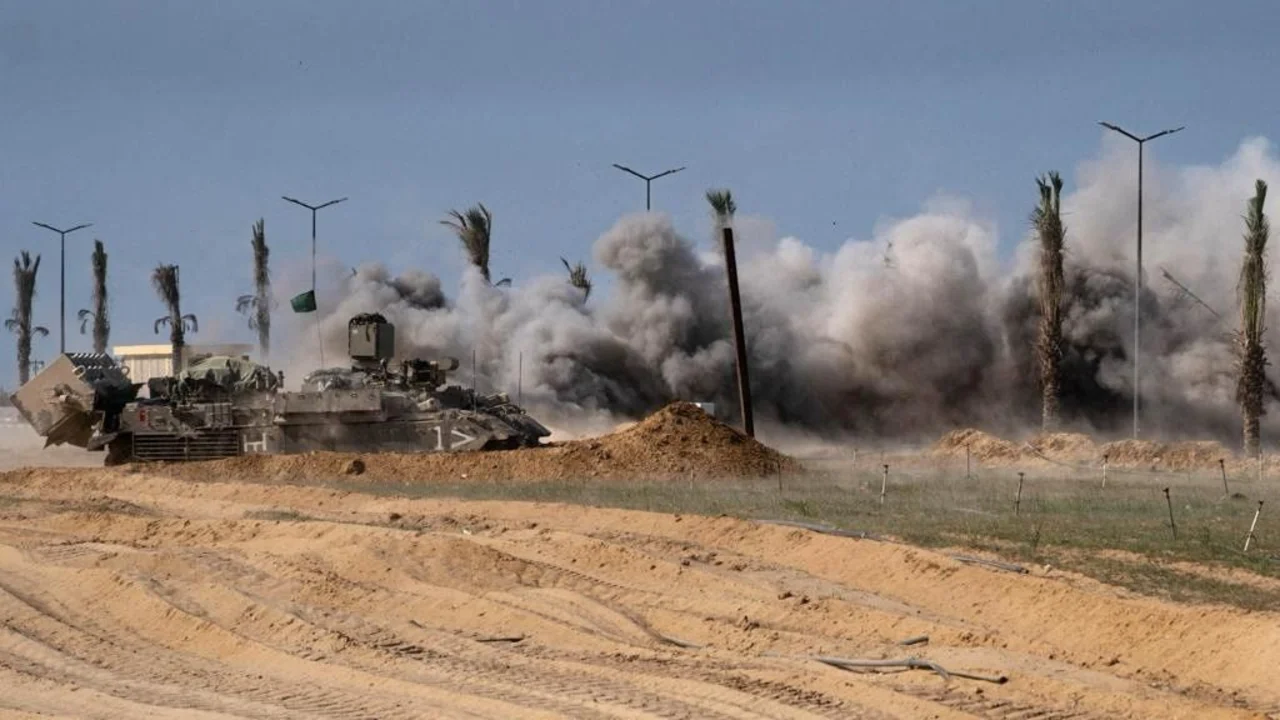 Suspendieron a un ministro por proponer lanzar una bomba nuclear en Gaza