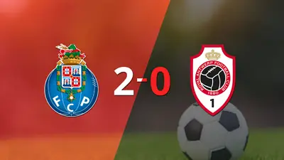 Porto marcó dos veces en la victoria ante Royal Antwerp en el estadio Estádio do Dragão Porto marcó dos veces en la victoria ante Royal Antwerp en el estadio Estádio do Dragão