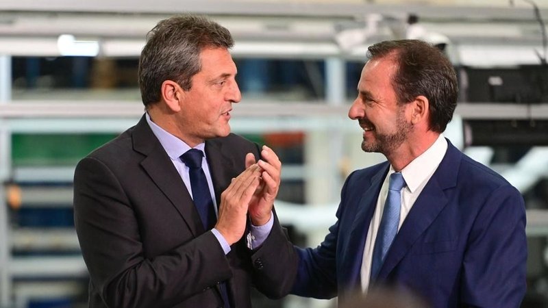 Ariel Sujarchuk: “Massa nos llama a terminar con la grieta mientras del otro lado proponen eliminar al adversario”
