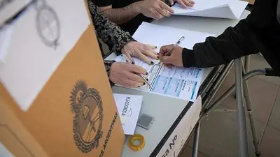 Elecciones. Elecciones.