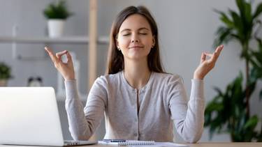 Chau estrés de fin de año: 3 hábitos que te ayudan a bajar el cortisol naturalmente