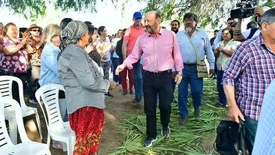 Gildo Insfrán concluyó su gira provincial: "El peronismo vino para que exista la justicia social y la igualdad de posibilidades" Gildo Insfrán concluyó su gira provincial: "El peronismo vino para que exista la justicia social y la igualdad de posibilidades"