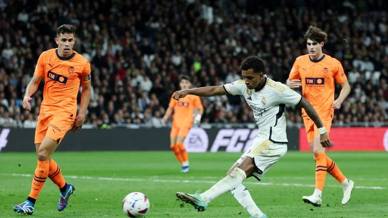 Vinícius Jr. y Rodrygo marcan dobletes en goleada 5-1 del Real Madrid sobre Valencia