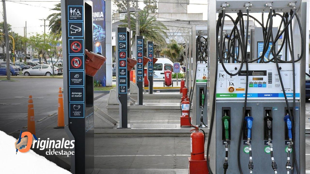 Bolsillos vacíos: el salario privado alcanza para 12 tanques de nafta menos desde que gobierna Milei